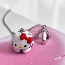 Kawaii Magnetic Toy Crane Hello Kitty Necklace - ArtGalleryZen