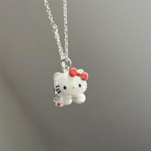 Kawaii Magnetic Toy Crane Hello Kitty Necklace - ArtGalleryZen