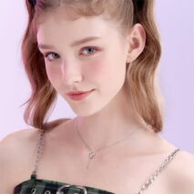 Kawaii Sanrio Cupid Heart Moving Angel Wings Kuromi Necklace - ArtGalleryZen