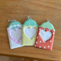 Kawaii Strawberry Photocard Holder Keychain - Cute Kpop Card Display - ArtGalleryZen