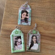 Korean Style Lucky Clover Transparent Kpop Keychain Photocard Holder - ArtGalleryZen