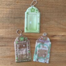 Korean Style Lucky Clover Transparent Kpop Keychain Photocard Holder - ArtGalleryZen