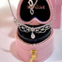 Lace Hollowed-out Pattern Cubic Zirconia Inlaid Chain Necklace - ArtGalleryZen