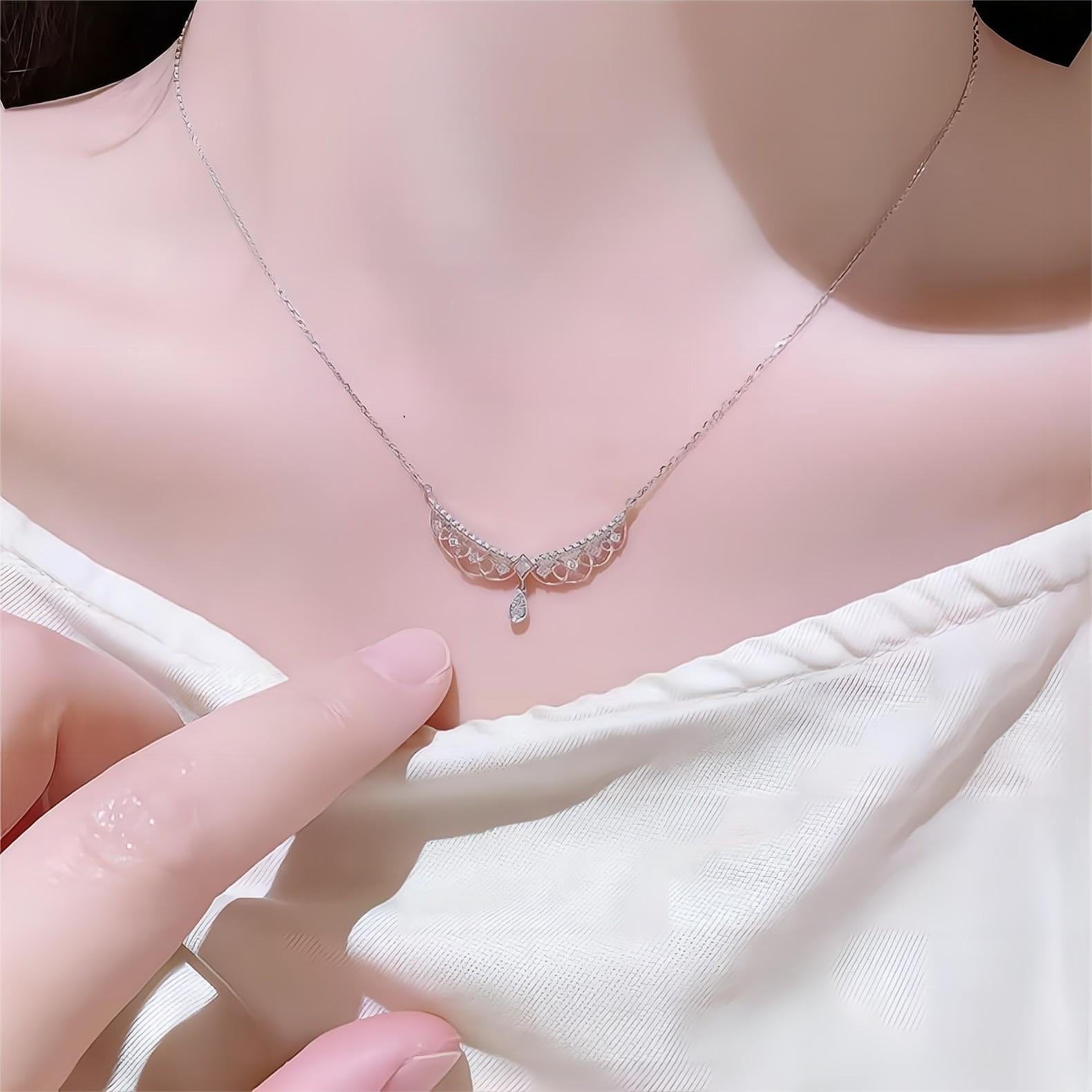 Lace Hollowed-out Pattern Cubic Zirconia Inlaid Chain Necklace - ArtGalleryZen