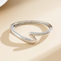 Minimalist Chic Lightning Pattern Bangle Bracelet - ArtGalleryZen