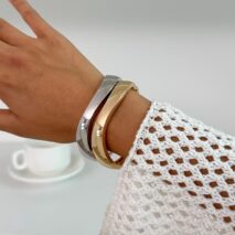 Minimalist Glossy Curved Bangle Bracelet - ArtGalleryZen