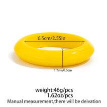 Minimalist Glossy Resin Bangle Bracelet - ArtGalleryZen