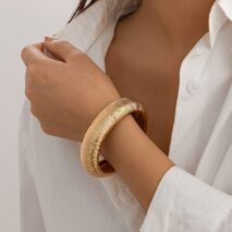 Minimalist Gold Silver Plated Textured Bangle Bracelet - ArtGalleryZen