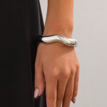 Minimalist Gold Silver Tone Wave Bangle Bracelet - ArtGalleryZen