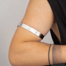 Minimalist Hammered Upper Arm Cuff - ArtGalleryZen