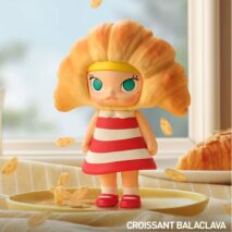 POP MART Molly Bread Head Series Random Blind Box - ArtGalleryZen