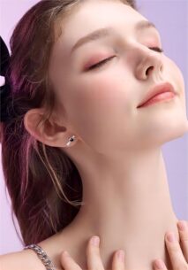 Sanrio Enamel Arrow Heart Devil Kuromi Earrings - ArtGalleryZen