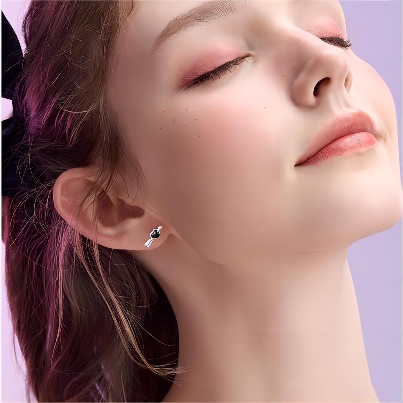 Sanrio Enamel Arrow Heart Devil Kuromi Earrings - ArtGalleryZen