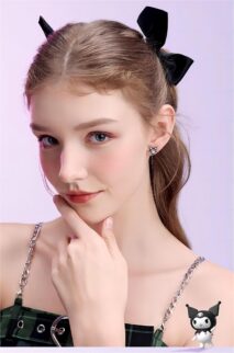 Sanrio Enamel Arrow Heart Devil Kuromi Earrings - ArtGalleryZen