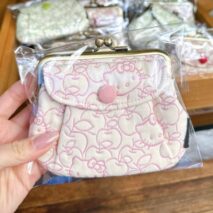 Sanrio Hello Kitty Embroidery Canvas Gold Mouth Bag - ArtGalleryZen