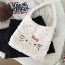 Sanrio Plush Hello Kitty Shoulder Bag - ArtGalleryZen