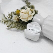 Sexy Barbie Red Lips AirPods Earphone Case - ArtGalleryZen