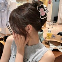 Sparkling Hello Kitty Bowknot Hair Claw - ArtGalleryZen