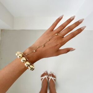 Stylish 2pcs Ball Chain Finger Ring Bracelet Set - ArtGalleryZen