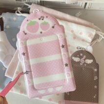 Sweet Note Angel Wing Strawberry Kpop Keychain Photocard Holder - ArtGalleryZen