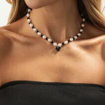 Sweet Rhinestone Heart Pendant Pearl Seed Beaded Choker Necklace - ArtGalleryZen