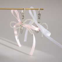 Sweet Ribbon Bowknot Heart Charm Seed Beaded Keychain Set - ArtGalleryZen