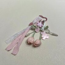Sweet Tulip Bowknot Pearl Lace Charm Heart Keychain - ArtGalleryZen
