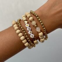 Trendy 5pcs Letter Wood Beaded Mother's Day Bracelet Set - ArtGalleryZen