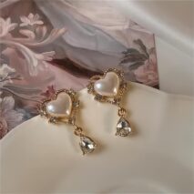 Trendy Dangling Rhinestone CZ Inlaid Pearl Heart Earrings - ArtGalleryZen