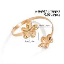 Trendy Glossy Flower Arm Cuff - ArtGalleryZen