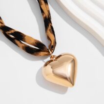 Trendy Heart Pendant Leopard Choker Necklace - ArtGalleryZen
