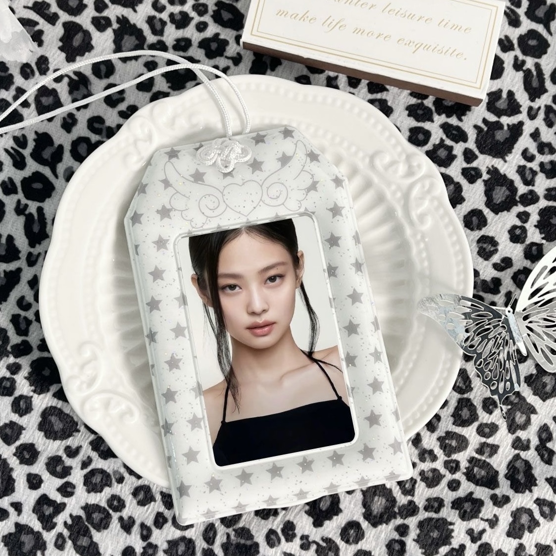 微信图片_202603021004431 Glitter Heart Wing Star Amulet Kpop Photocard Holder Keychain - Image 1