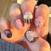 Handmade Pink and Brown Polka Dot Pearl Heart Press on Nails Short False Nails - Image 2