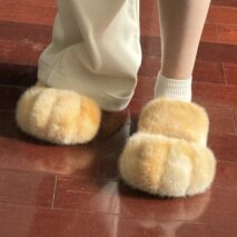 Plush Fuzzy Cat Paw Slippers - Cozy Indoor House Shoes for Women - Image 3