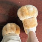 Plush Fuzzy Cat Paw Slippers - Cozy Indoor House Shoes for Women