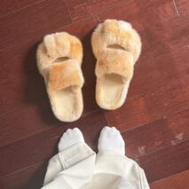 Plush Fuzzy Cat Paw Slippers - Cozy Indoor House Shoes for Women - Image 6