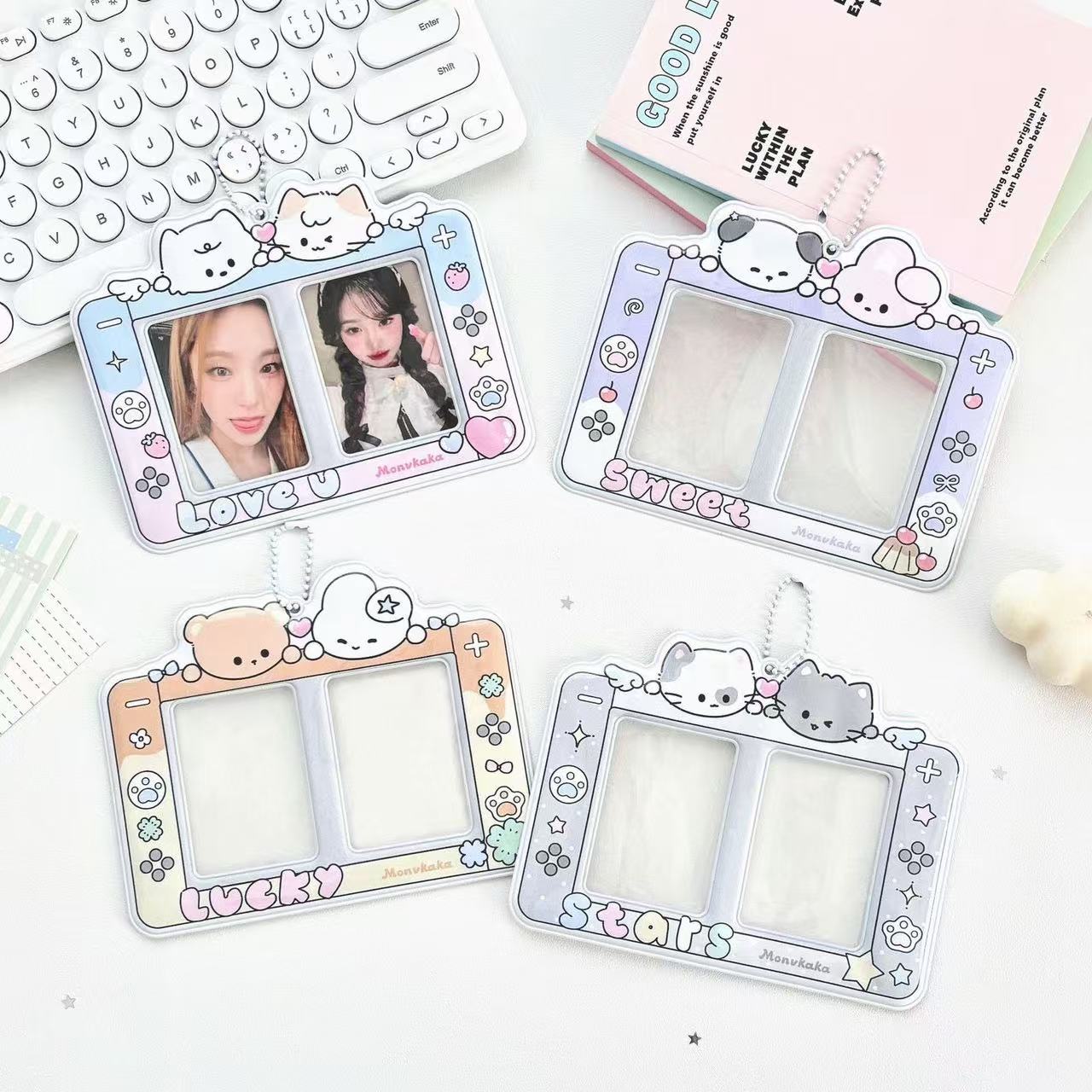 微信图片_20260715164529_85_113 Kawaii Animal Gameboy Style Double Kpop Keychain Photocard Holder - Image 1