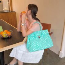 Clear Polka Dot Jelly Tote Bag – Transparent PVC Handbag - Image 9