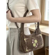 Vintage Lucky Clover Embroidered Suede Crossbody Bag Shoulder Bag - Image 6