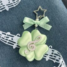 Cute Lucky Clover Note 3D Printed Cable Organizer - Image 5