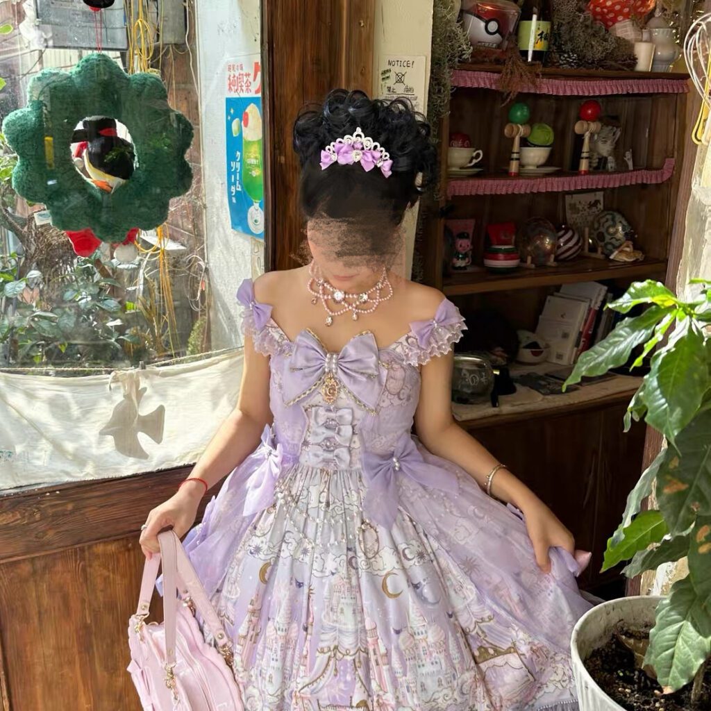 Elegant Rhinestone Bowknot Princess Hair Crown – view 9